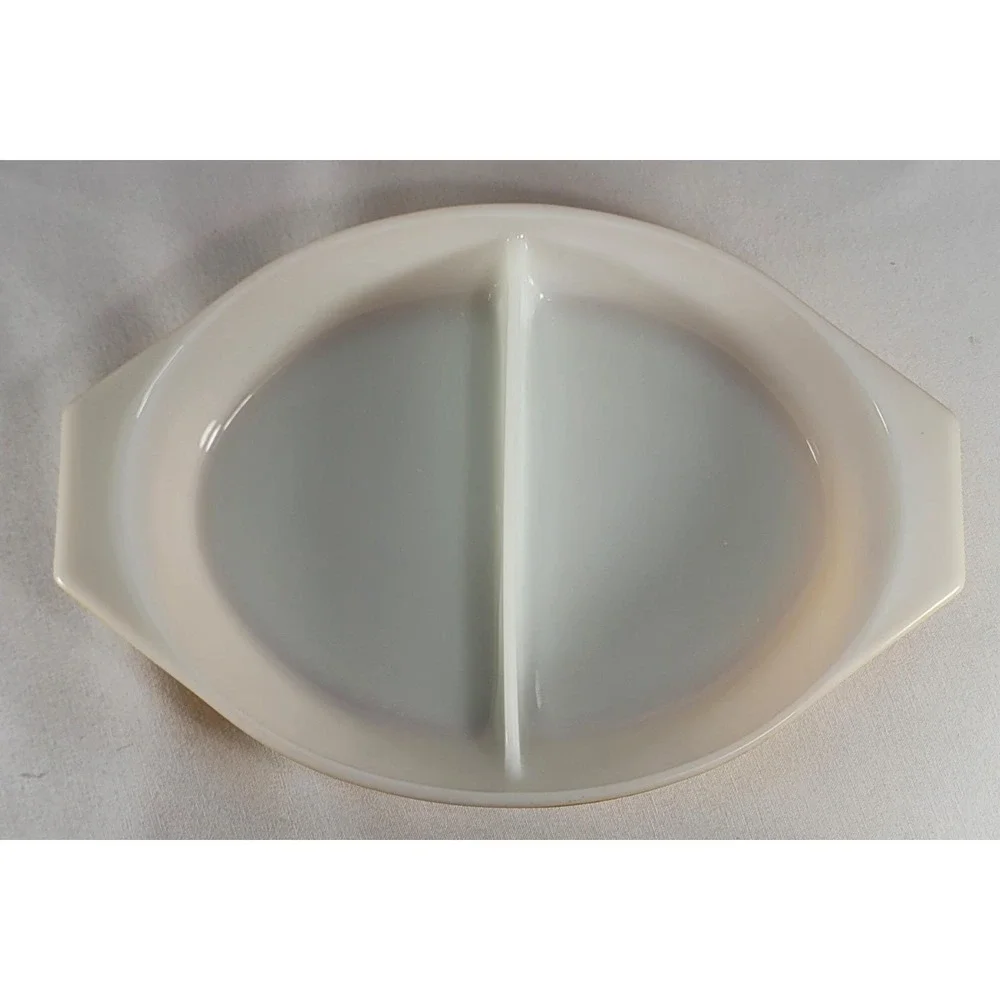 Vintage Pyrex Butterfly Gold 1 Quart Divided Dish Ovenware With Lid #063
